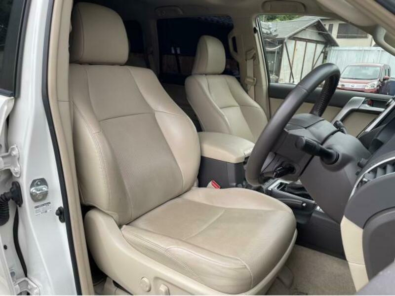 LAND CRUISER PRADO-11