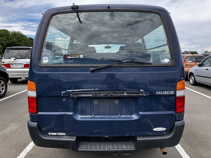 HIACE VAN-1