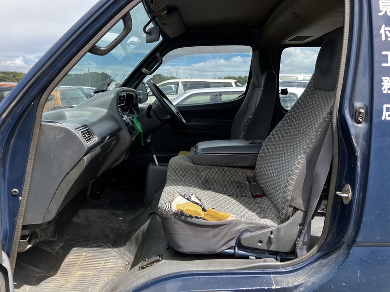HIACE VAN-7