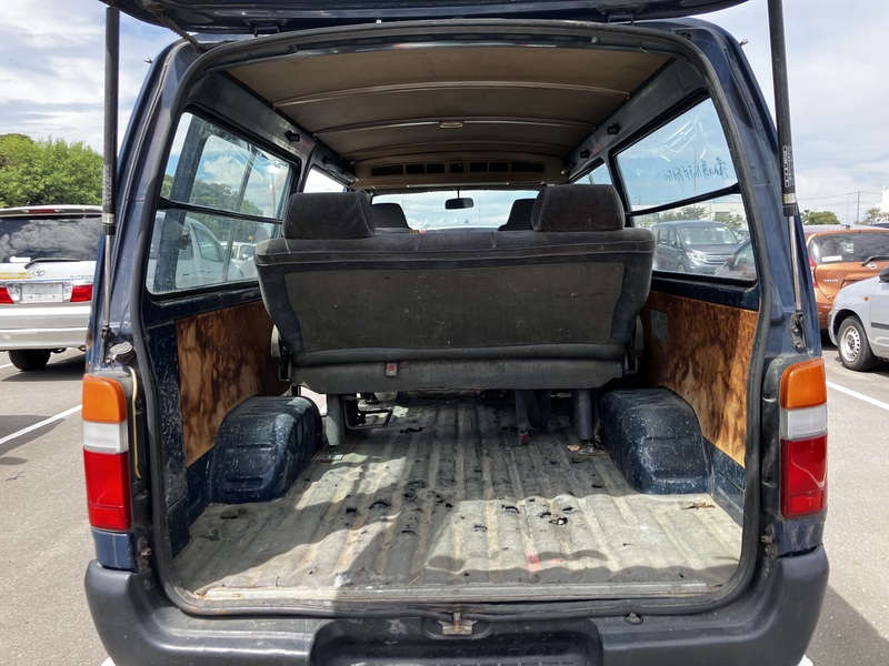 HIACE VAN-17