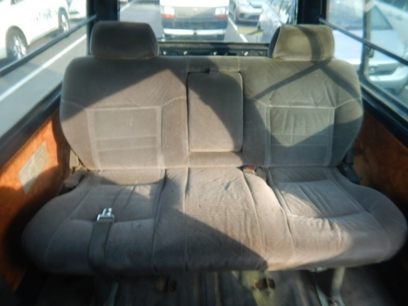 HIACE VAN-64