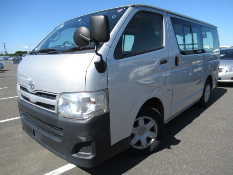 HIACE VAN-0