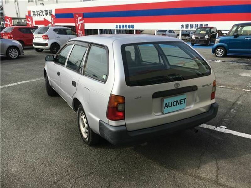COROLLA VAN