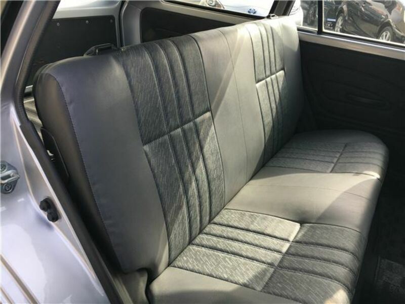 COROLLA VAN