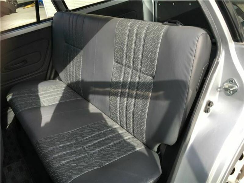 COROLLA VAN