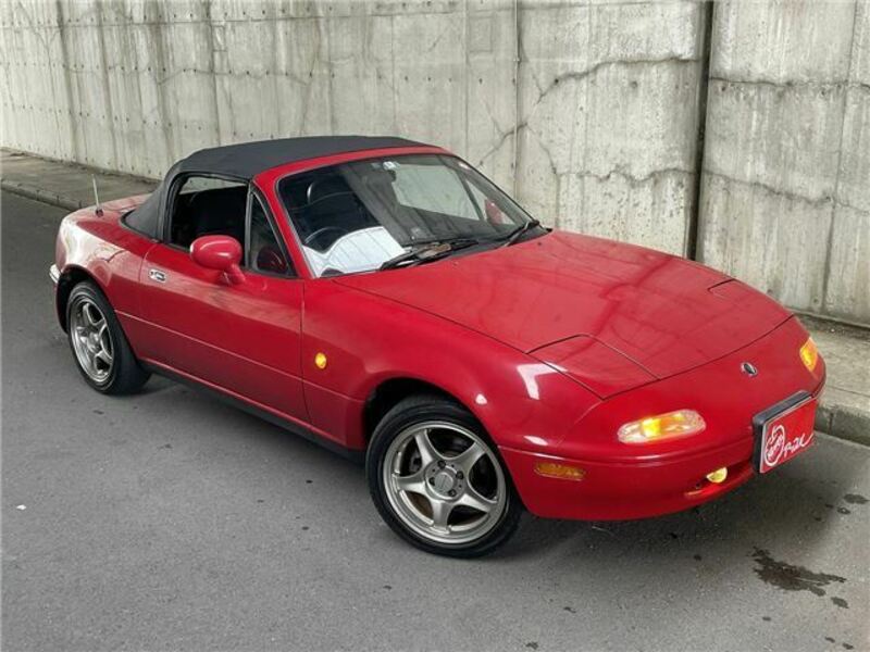 EUNOS ROADSTER