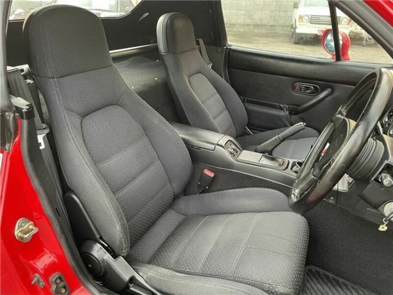 EUNOS ROADSTER