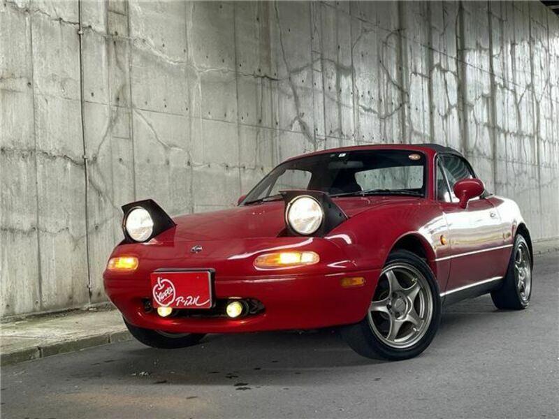 EUNOS ROADSTER