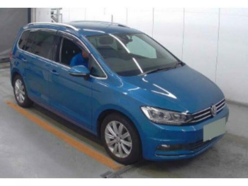 Used 2018 VOLKSWAGEN GOLF TOURAN DBA 1TCZD SBI Motor Japan