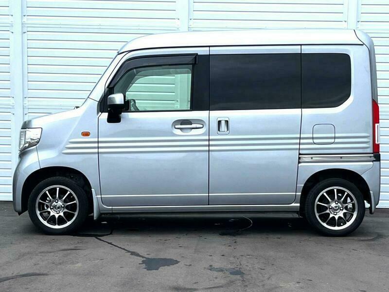 N-VAN