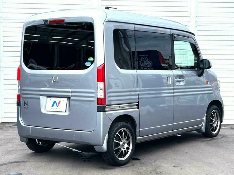 N-VAN