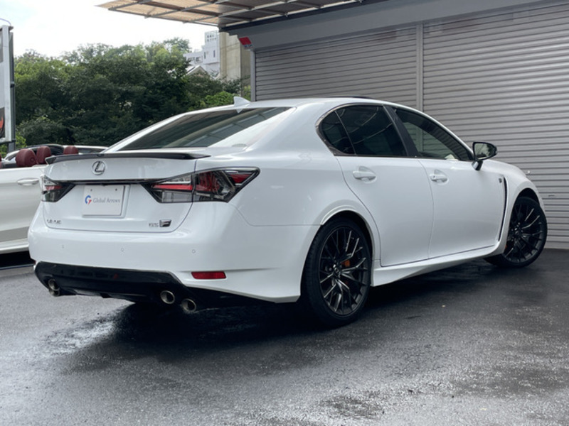 GS F