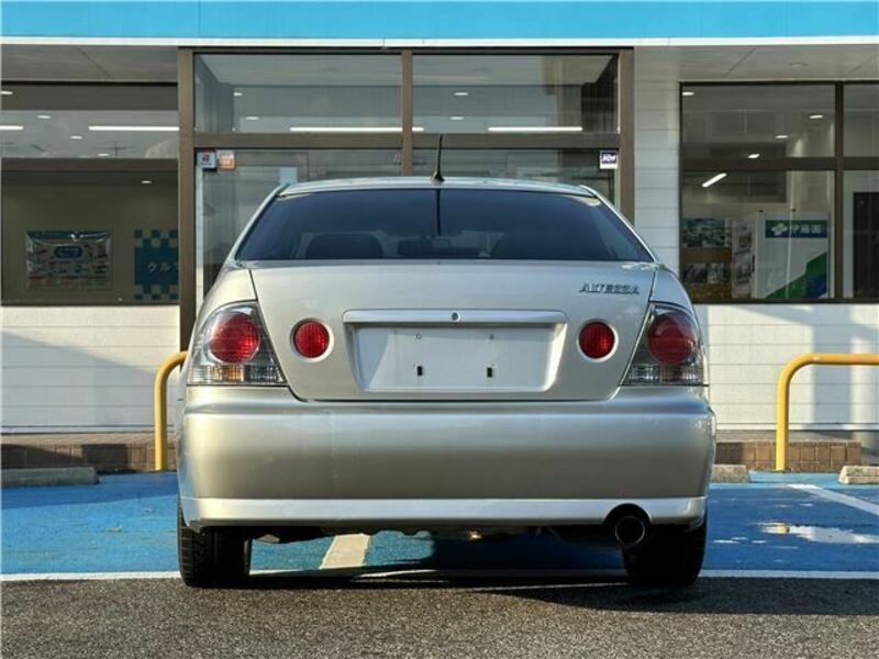 ALTEZZA