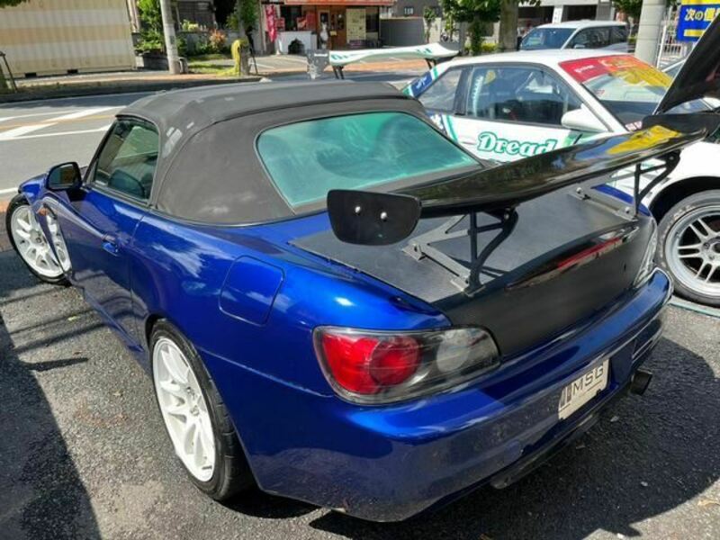 S2000-8
