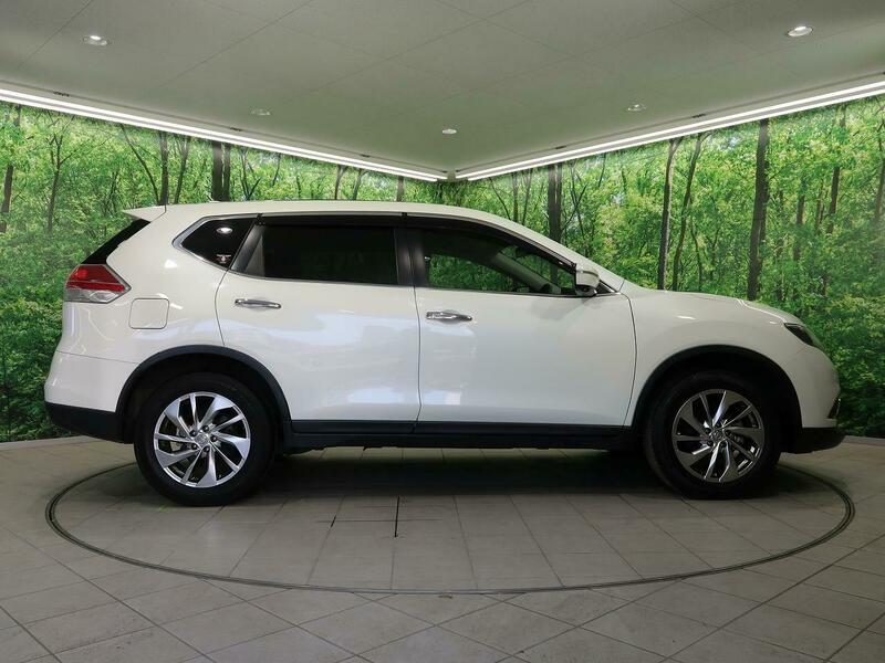 X-TRAIL-32