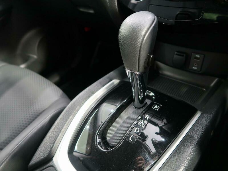 X-TRAIL-42