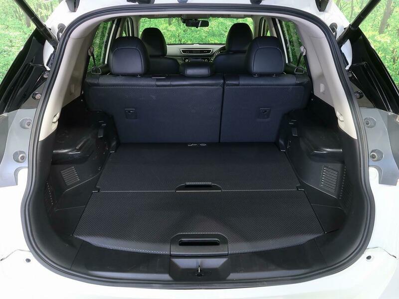 X-TRAIL-0
