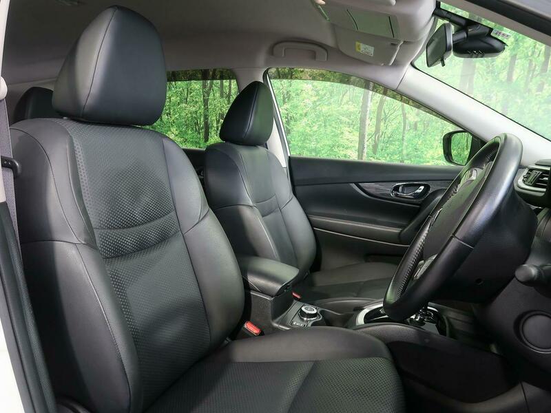 X-TRAIL-10