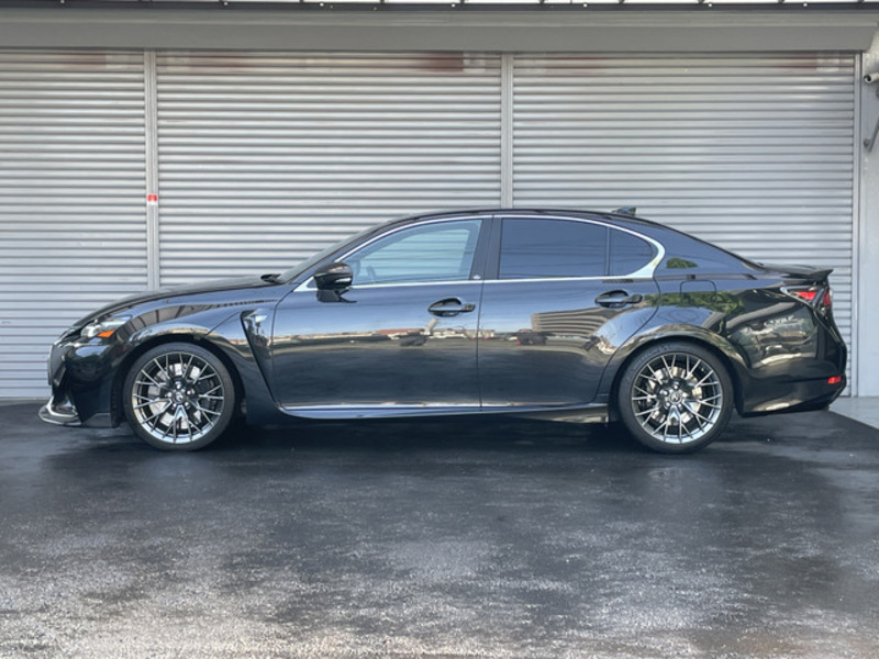 GS F