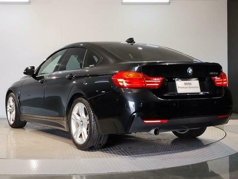 4 SERIES