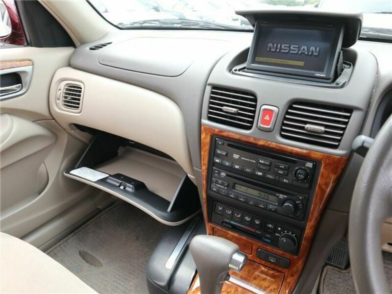 BLUEBIRD SYLPHY