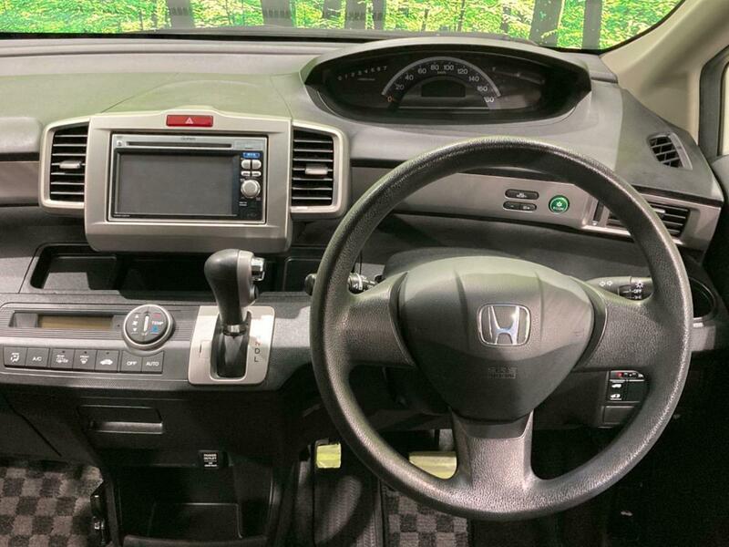 Used 2011 HONDA FREED GB3 | SBI Motor Japan