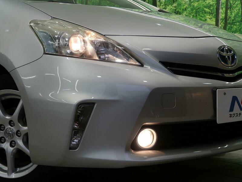 PRIUS ALPHA