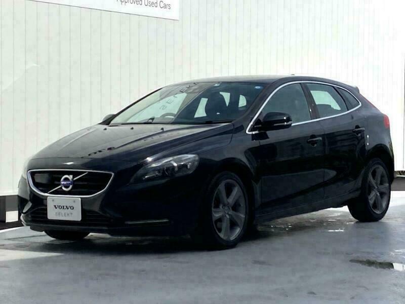 V40