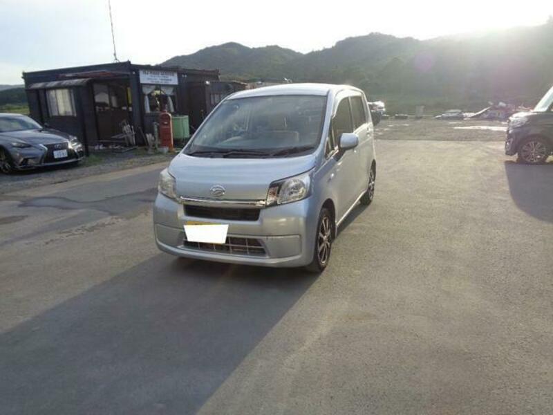 DAIHATSU　MOVE