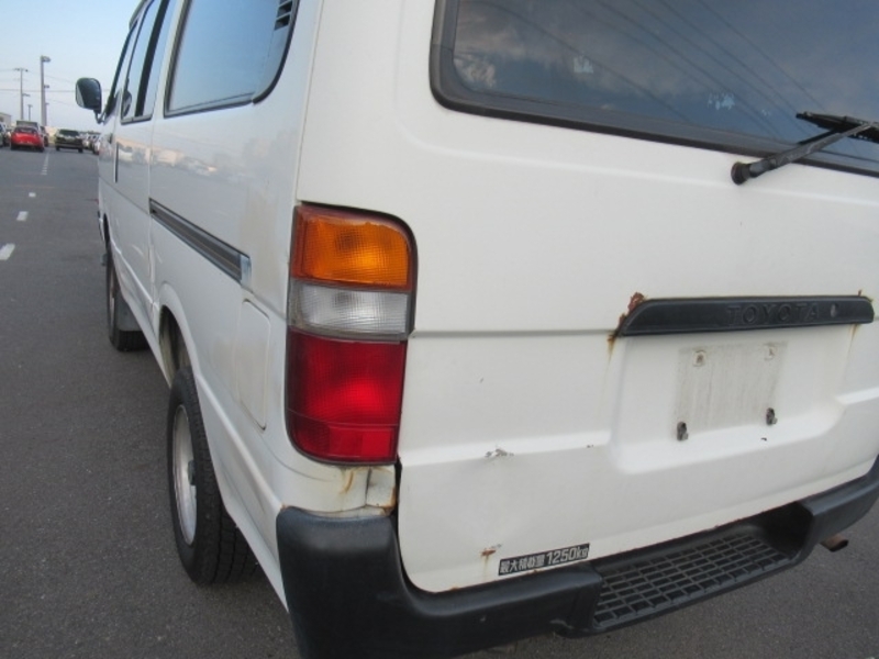 HIACE VAN