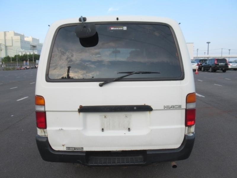 HIACE VAN