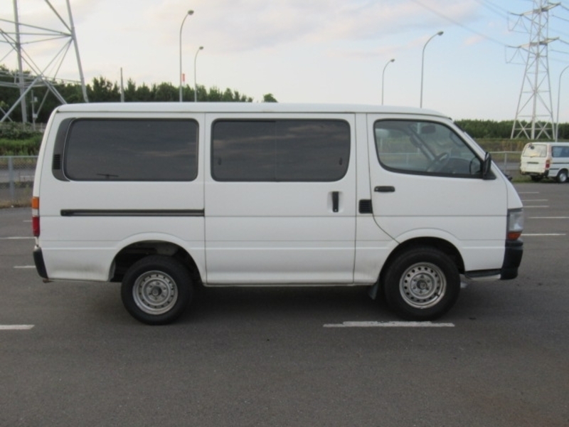 HIACE VAN