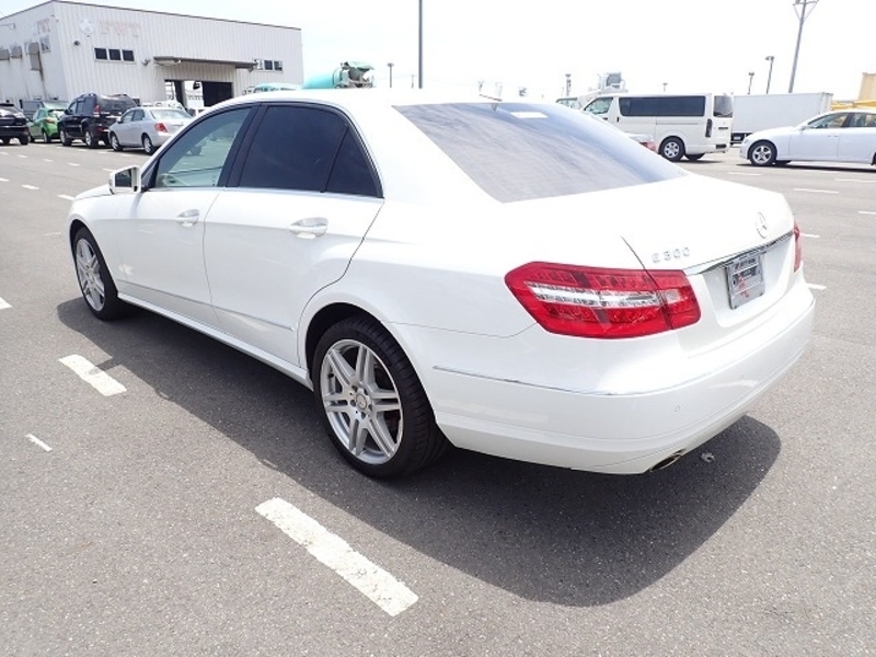 E-CLASS