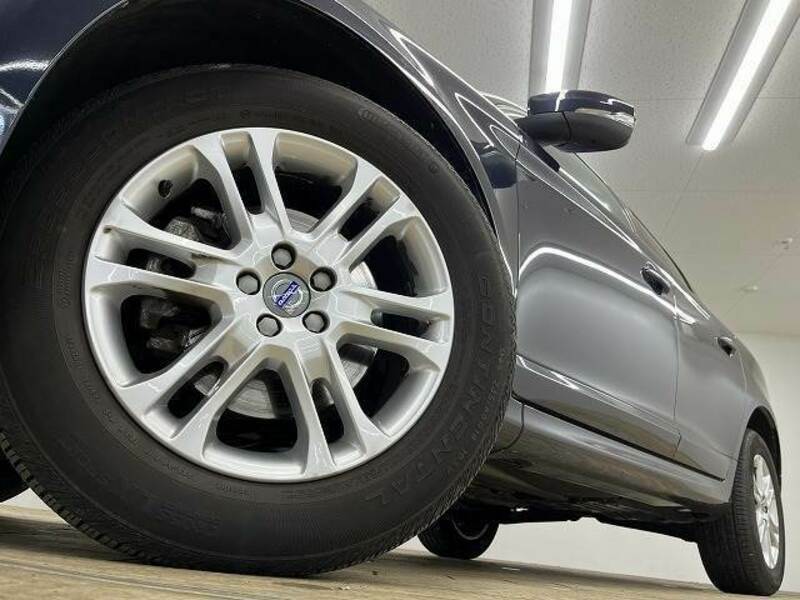 XC60
