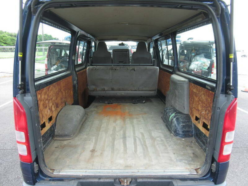HIACE VAN