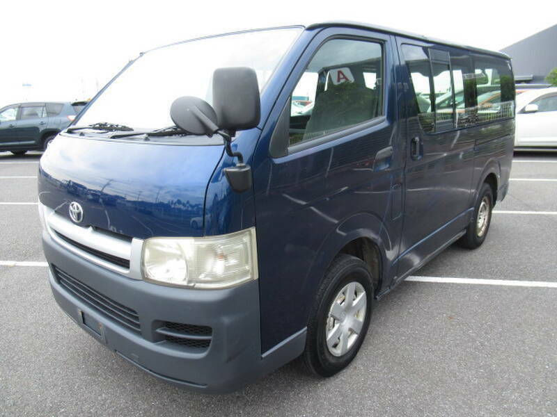 HIACE VAN