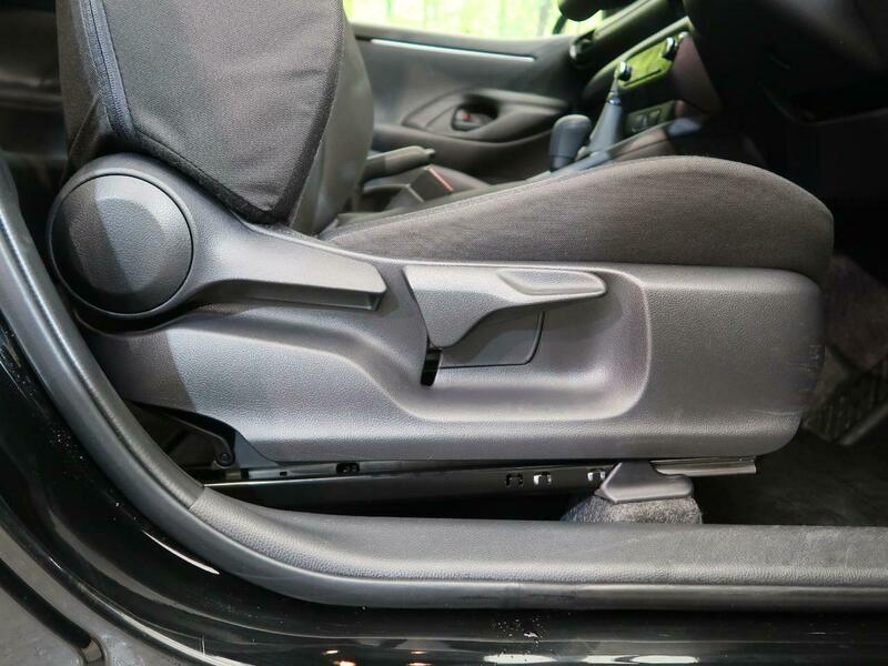 YARIS-31