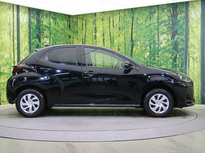 YARIS-53