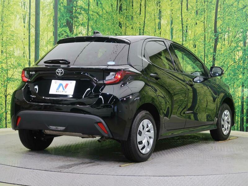 YARIS-17