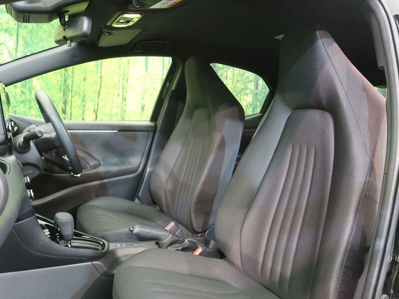 YARIS-56