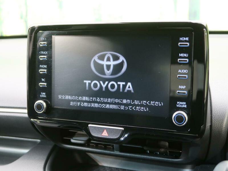 YARIS-26