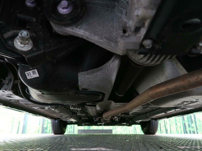 YARIS-12