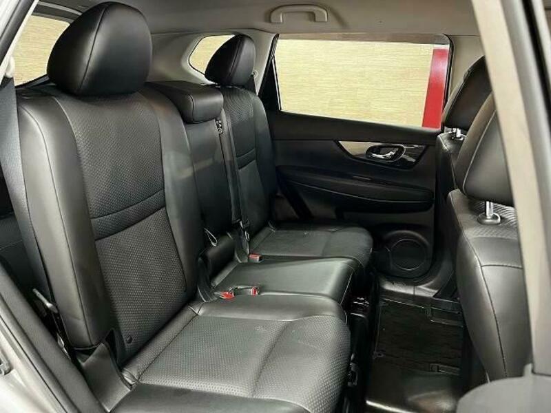 X-TRAIL-8