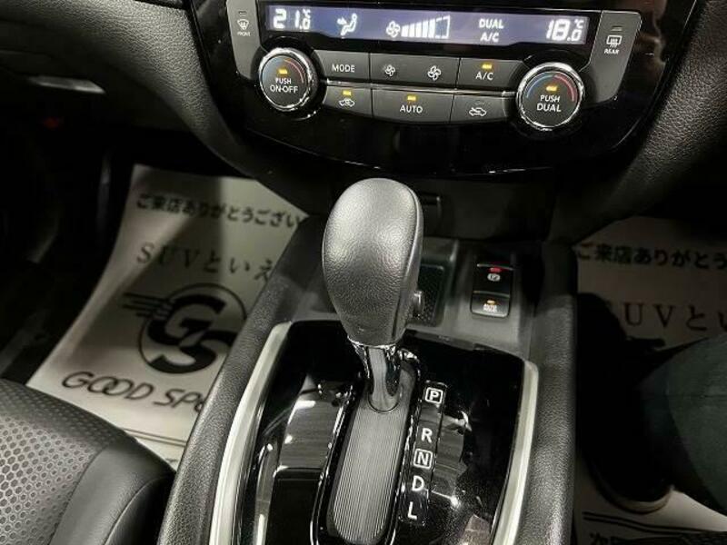 X-TRAIL-12