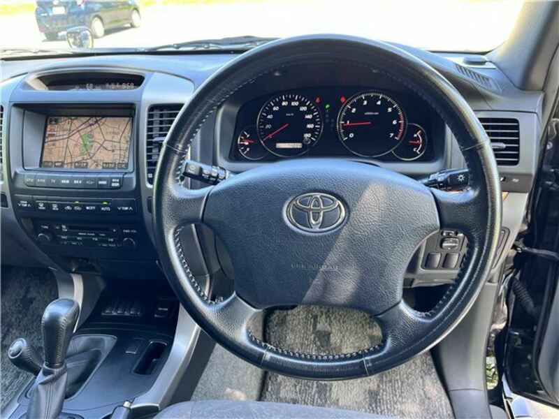 LAND CRUISER PRADO-18