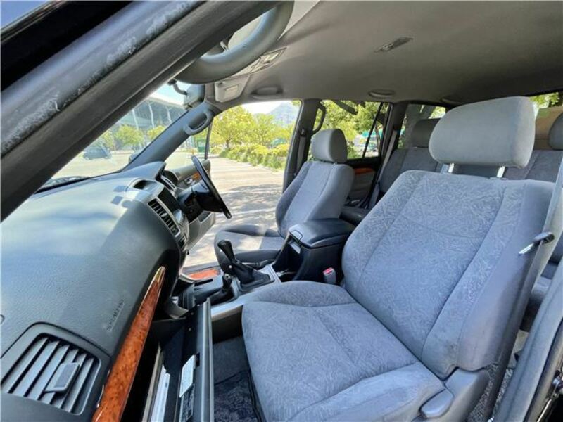 LAND CRUISER PRADO-21
