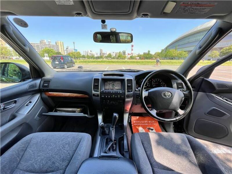 LAND CRUISER PRADO-32