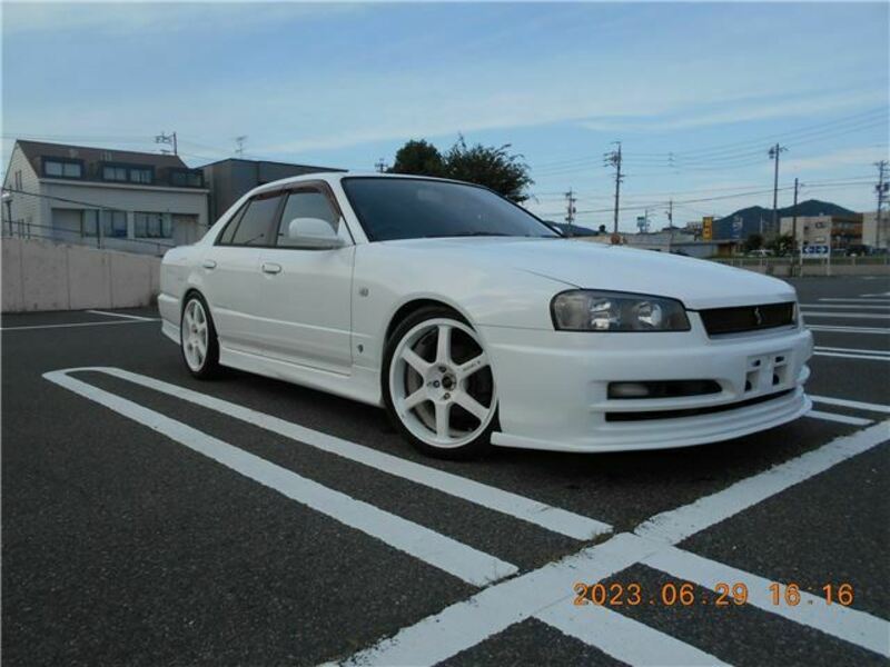 SKYLINE-0