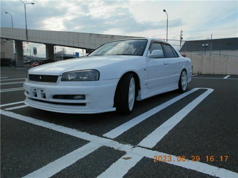 SKYLINE