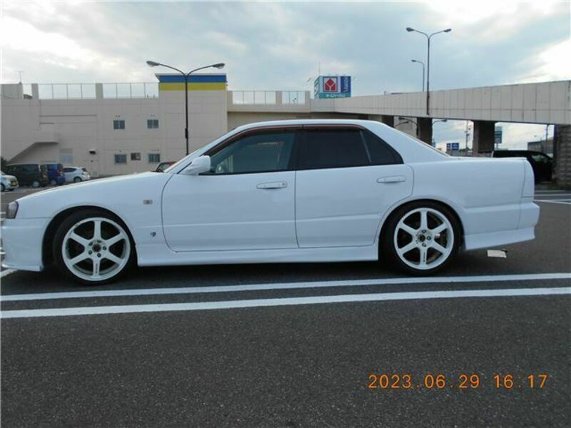 SKYLINE